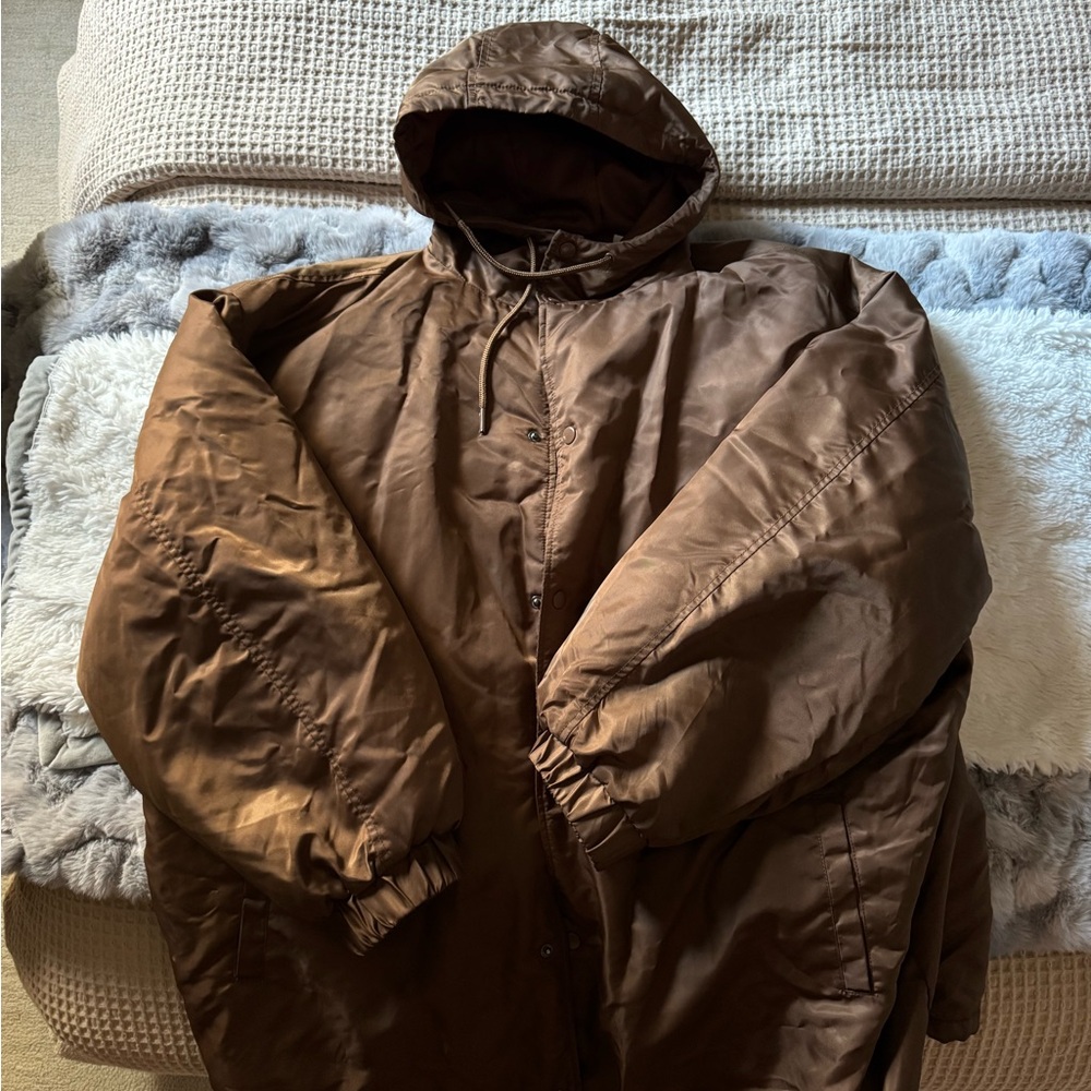 Men's Classic Brown Hooded Puffer Jacket
